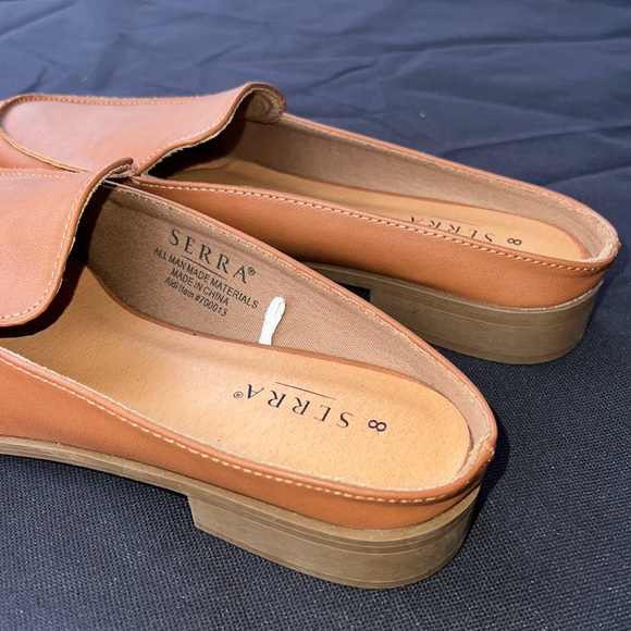 Serra brown/tan slides. Women’s size 8. Great condition! - Picture 3 of 5
